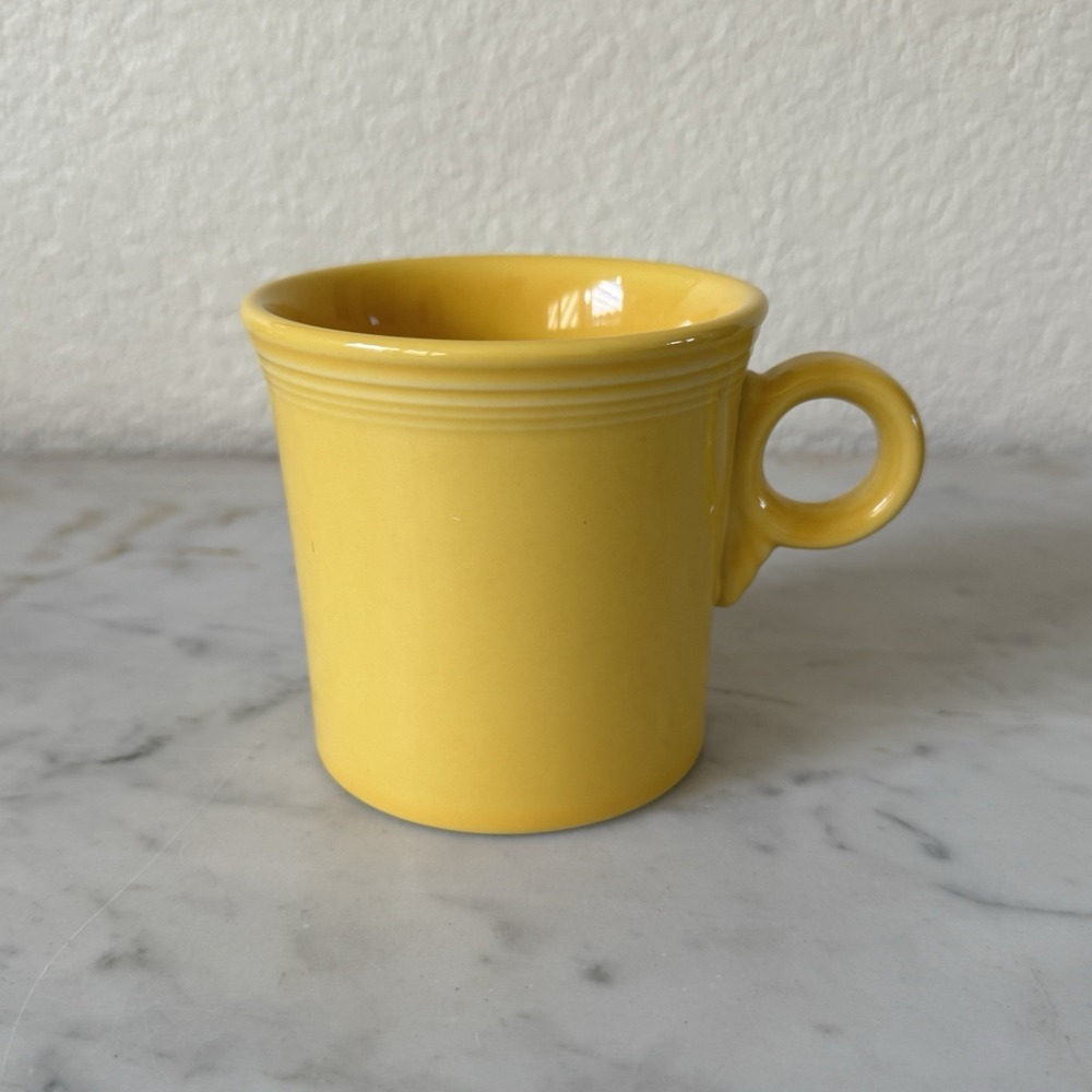 FIESTAWARE YELLOW ‎ RING HANDLE COFFEE TEA MUG FIESTA HLC